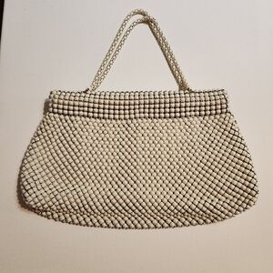 ❌️SOLDVintage Ivory Chainmail Purse